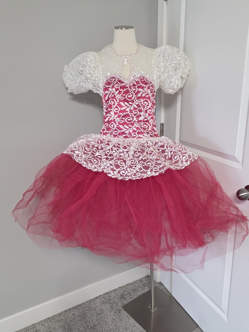 Curtain Call Vintage Red Tulle White Lace Girls Theater Ballet Costume Dress 12C